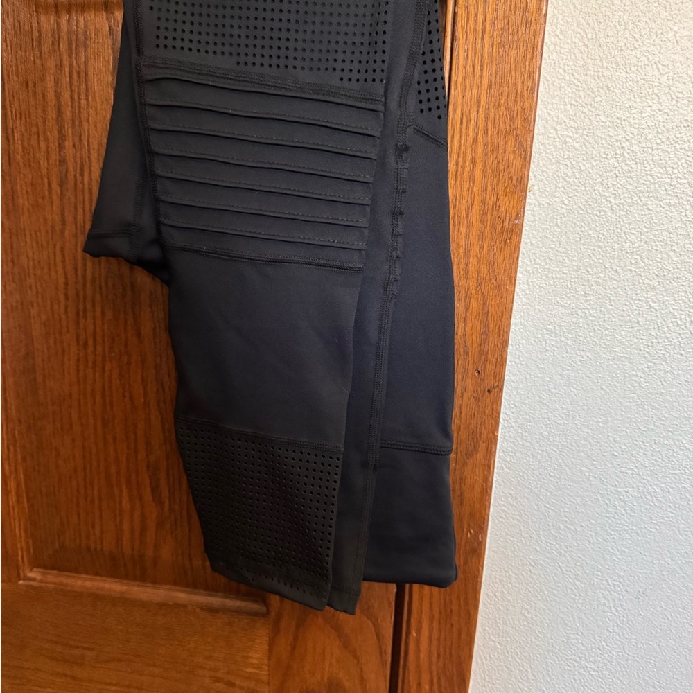 ZYIA Active Black Leggings